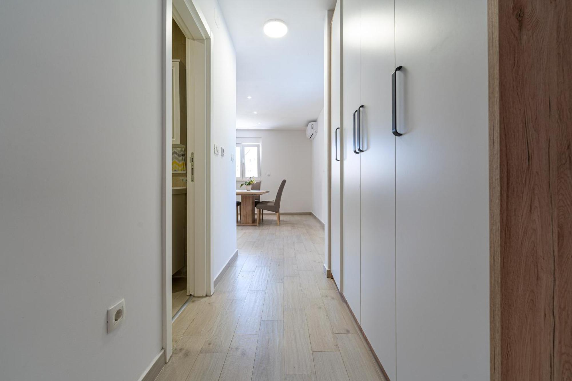 Marea Apartments Будва Стая снимка