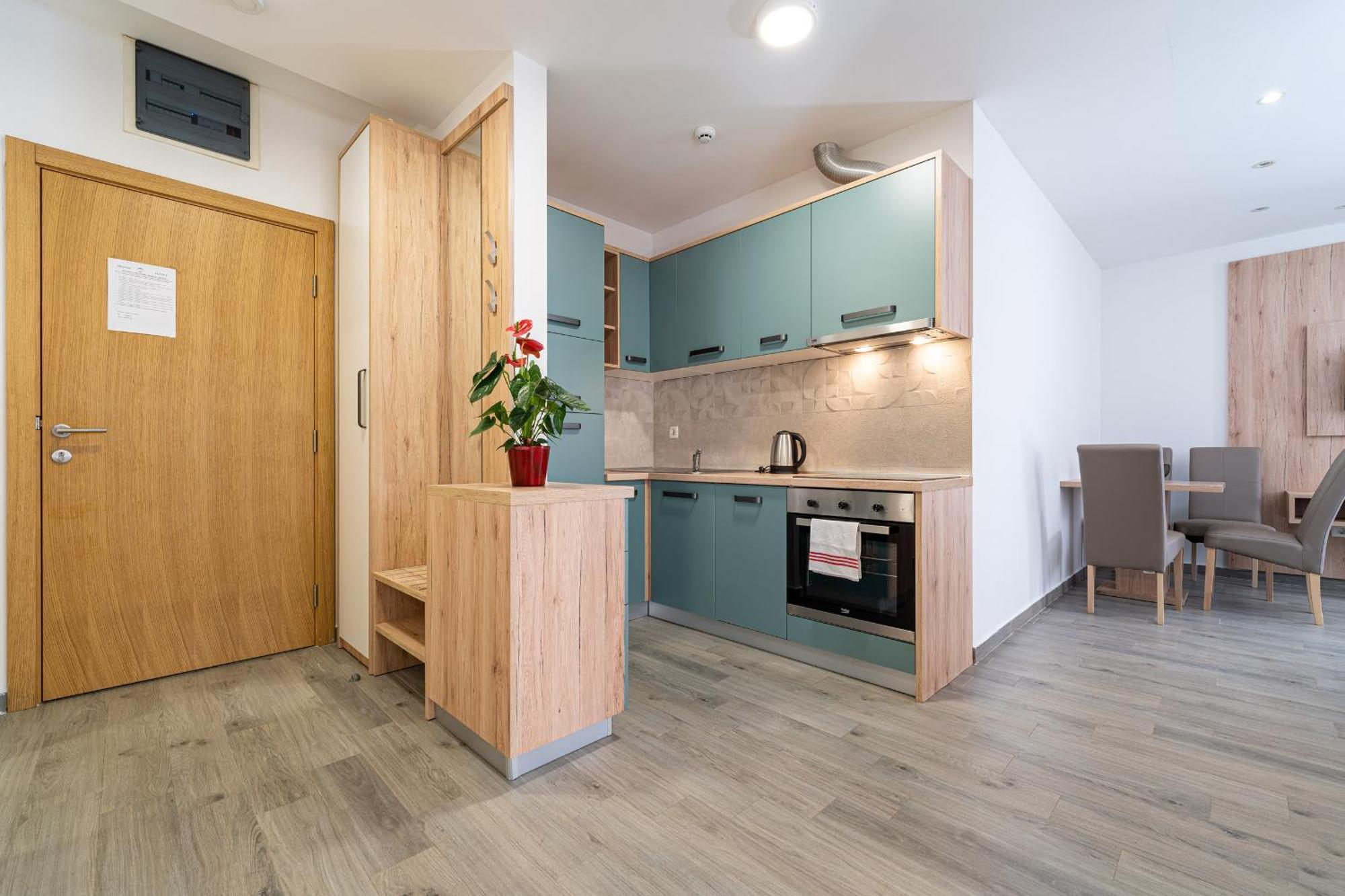 Marea Apartments Будва Стая снимка