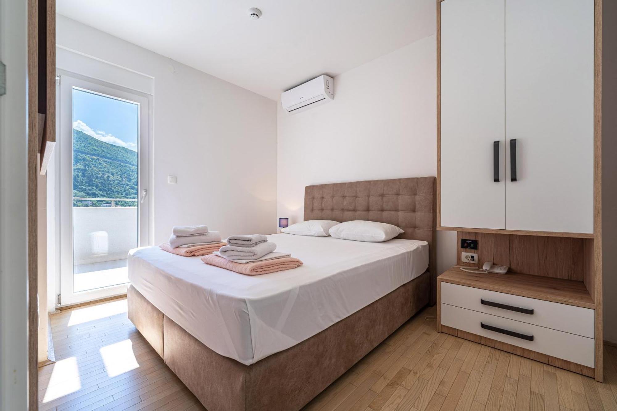 Marea Apartments Будва Стая снимка