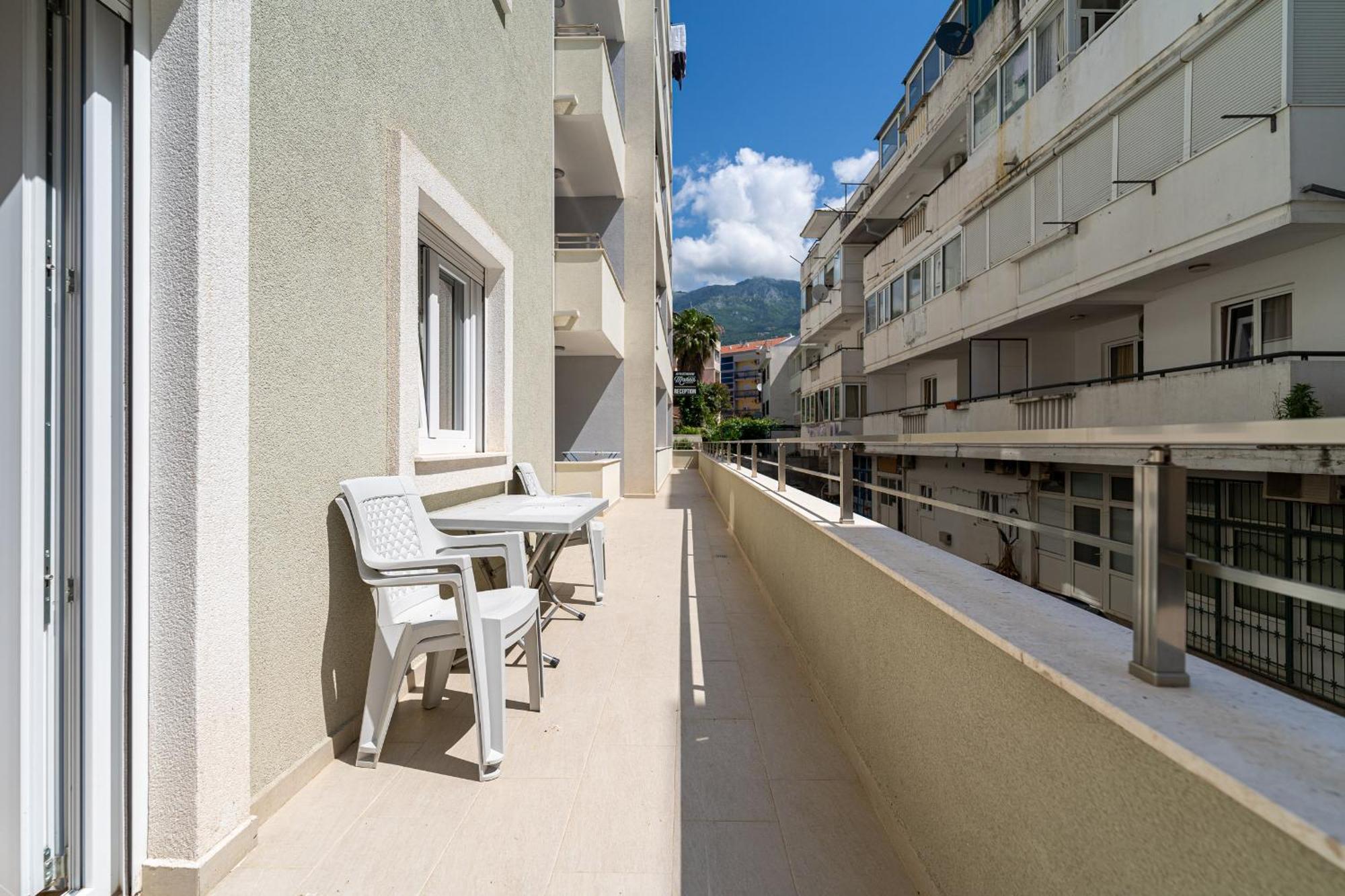 Marea Apartments Будва Стая снимка